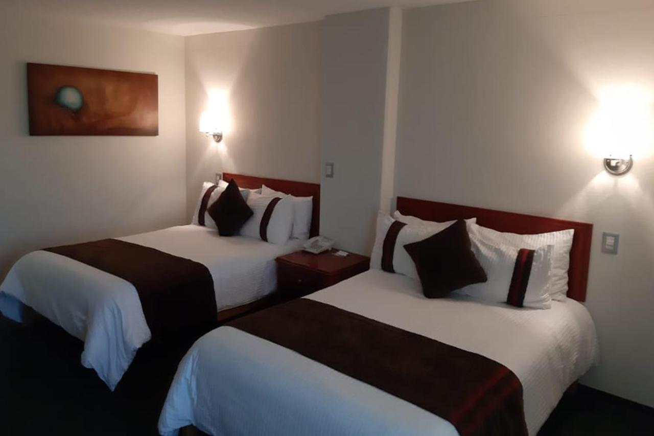 Mision Leon Hotel ภายนอก รูปภาพ