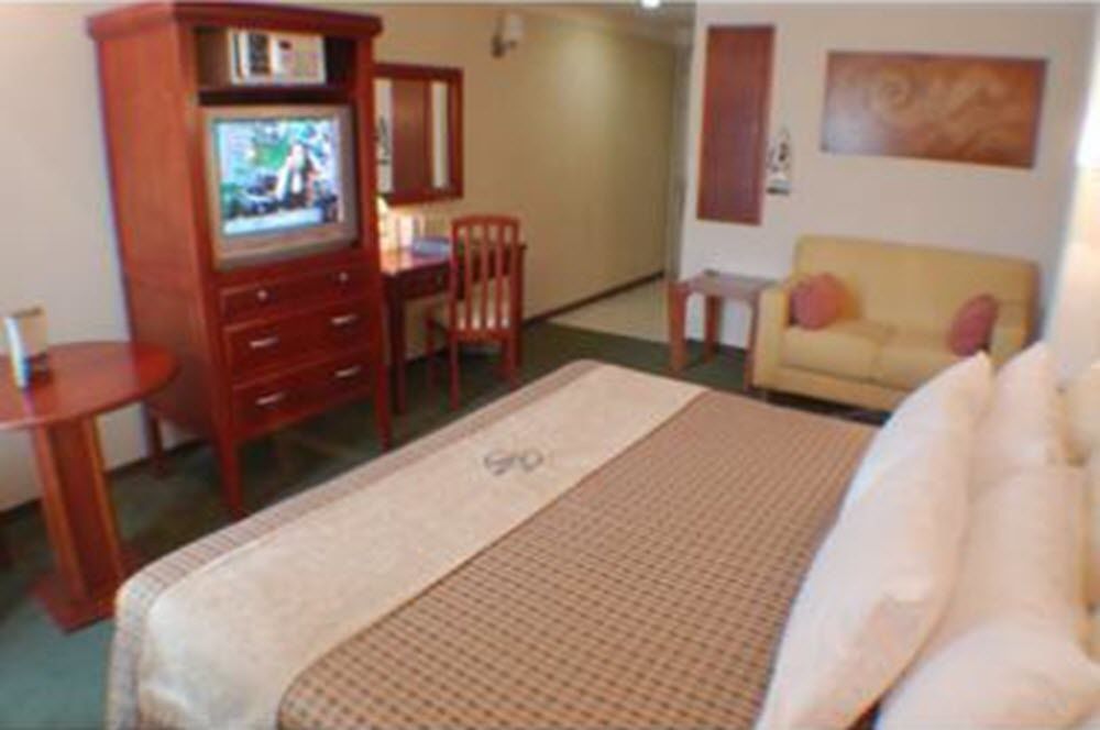 Mision Leon Hotel ห้อง รูปภาพ