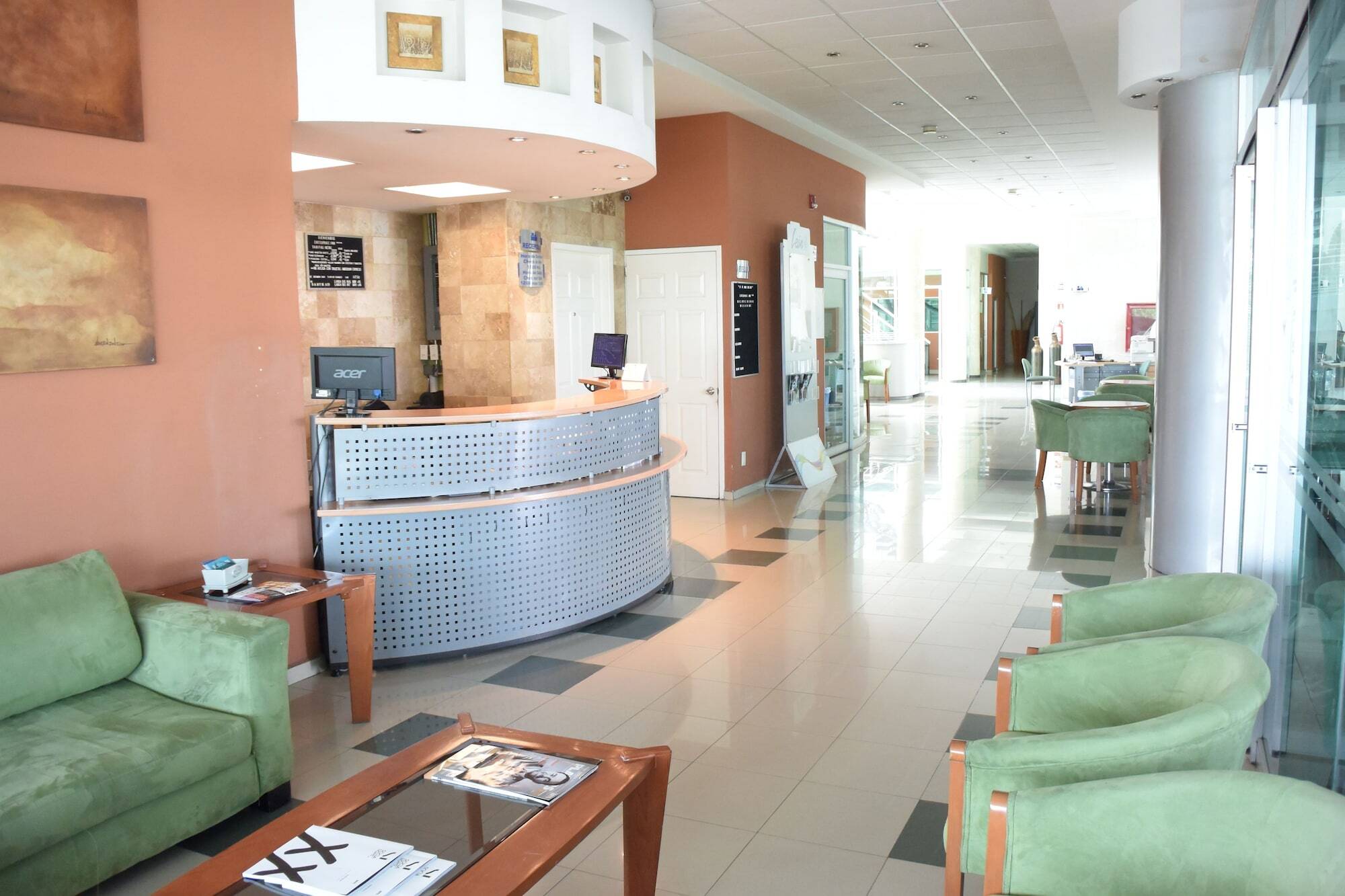 Mision Leon Hotel ภายนอก รูปภาพ