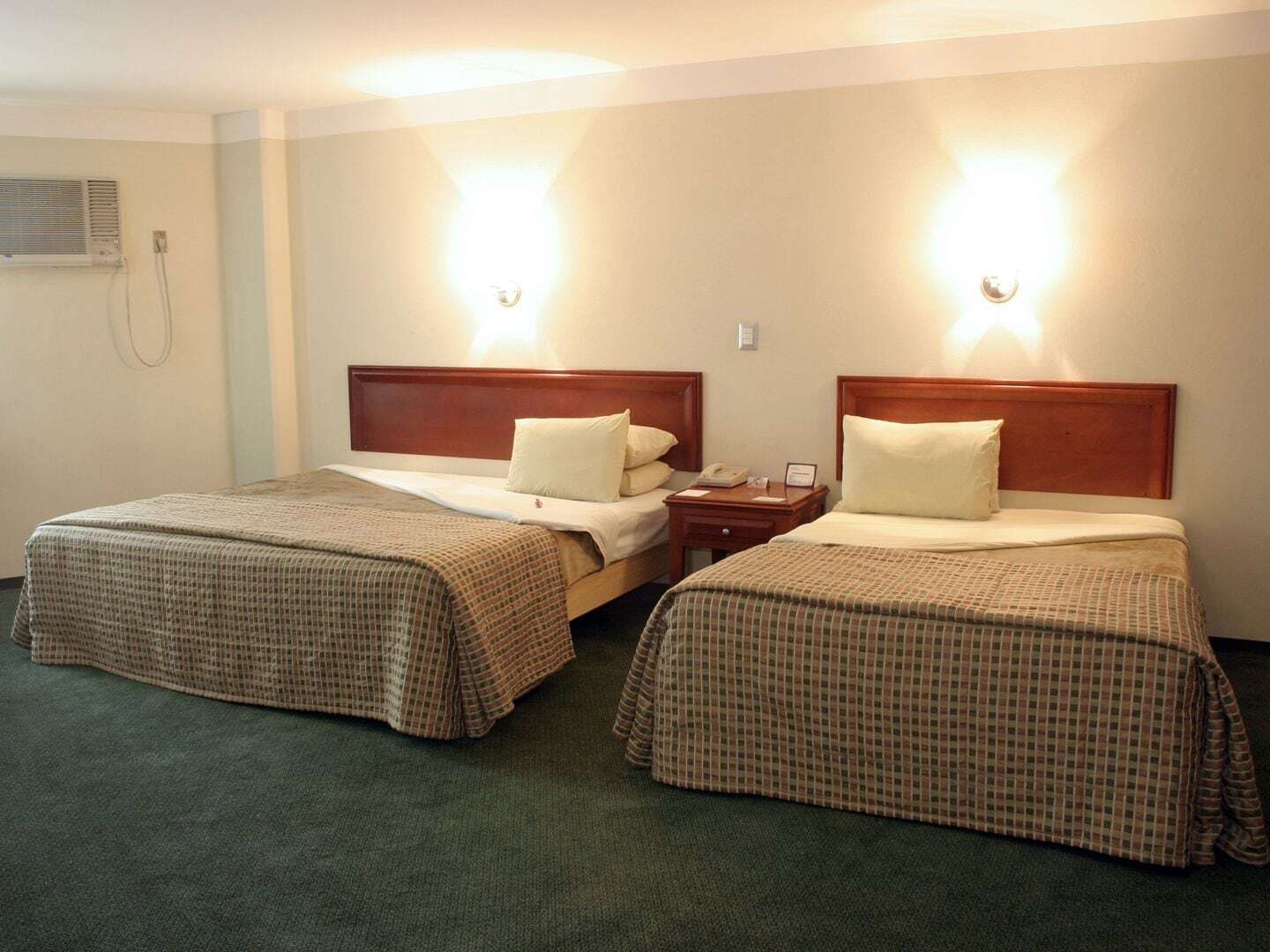 Mision Leon Hotel ภายนอก รูปภาพ