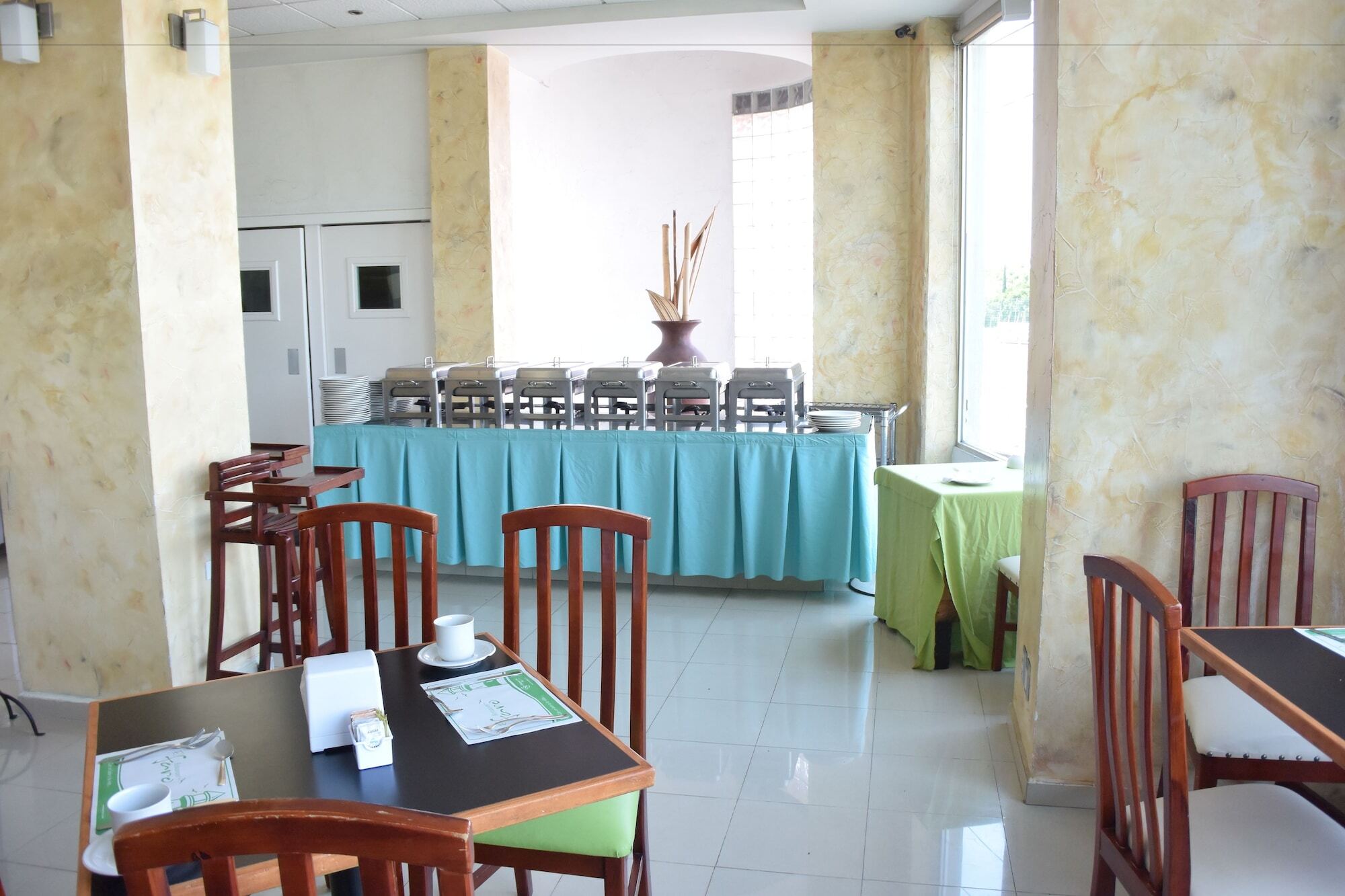 Mision Leon Hotel ภายนอก รูปภาพ